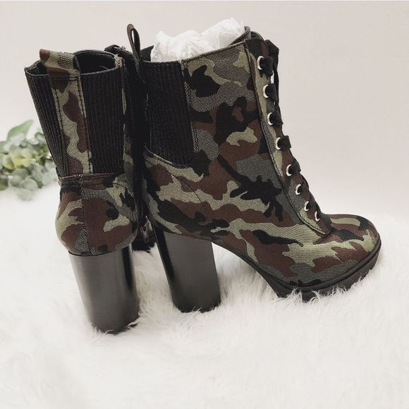 NEW Steve Madden Army Camo Boots size 6.5 - Picture 7 of 14